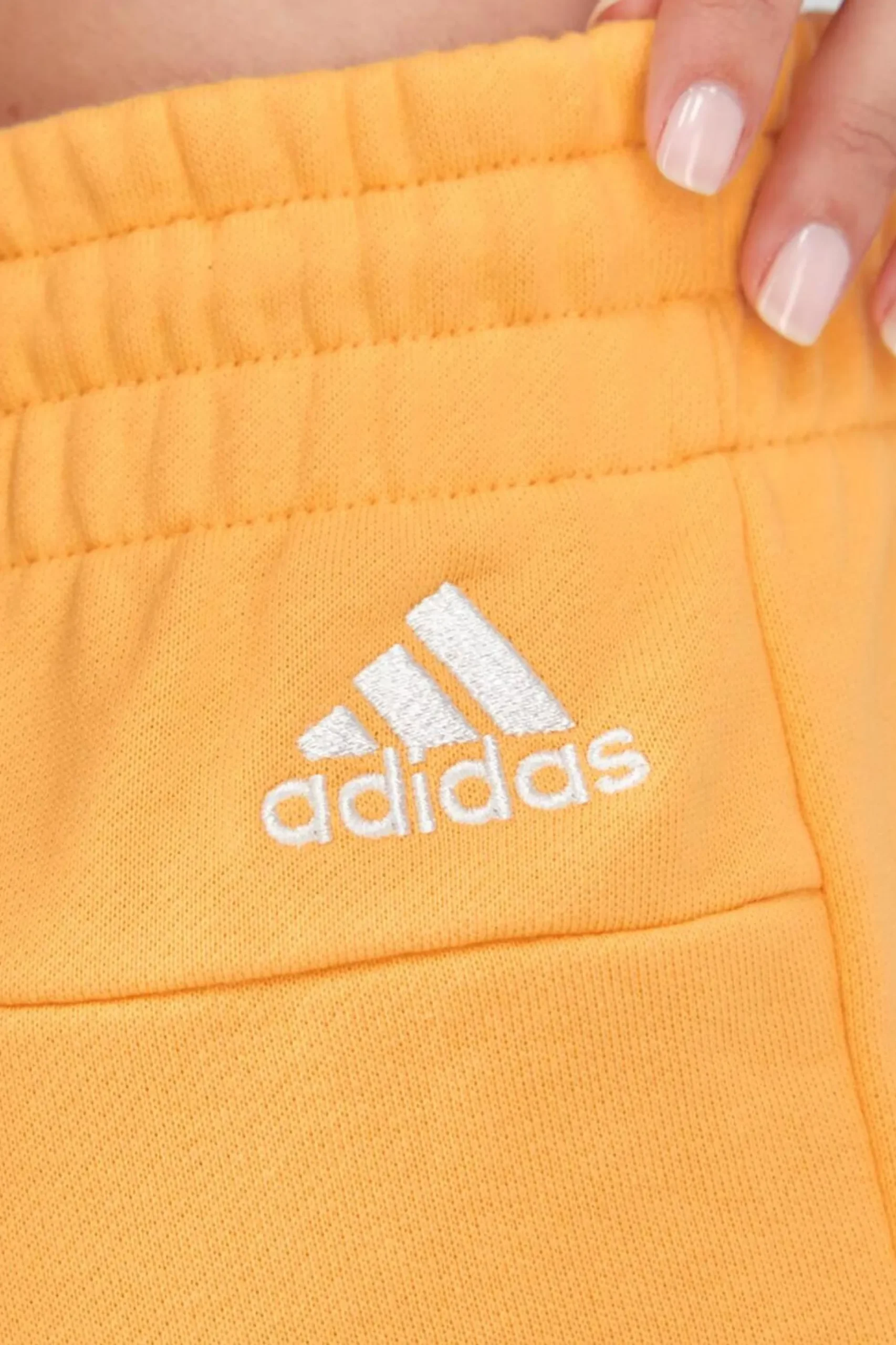 adidas Linear