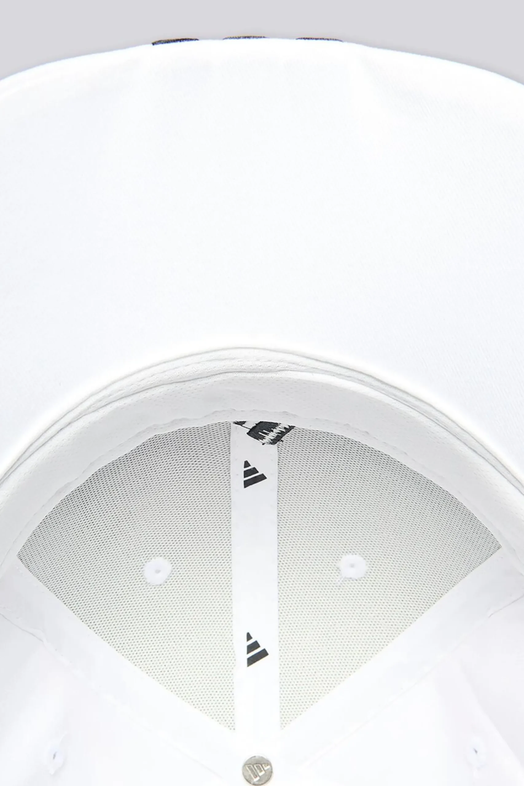 adidas New Logo 3s