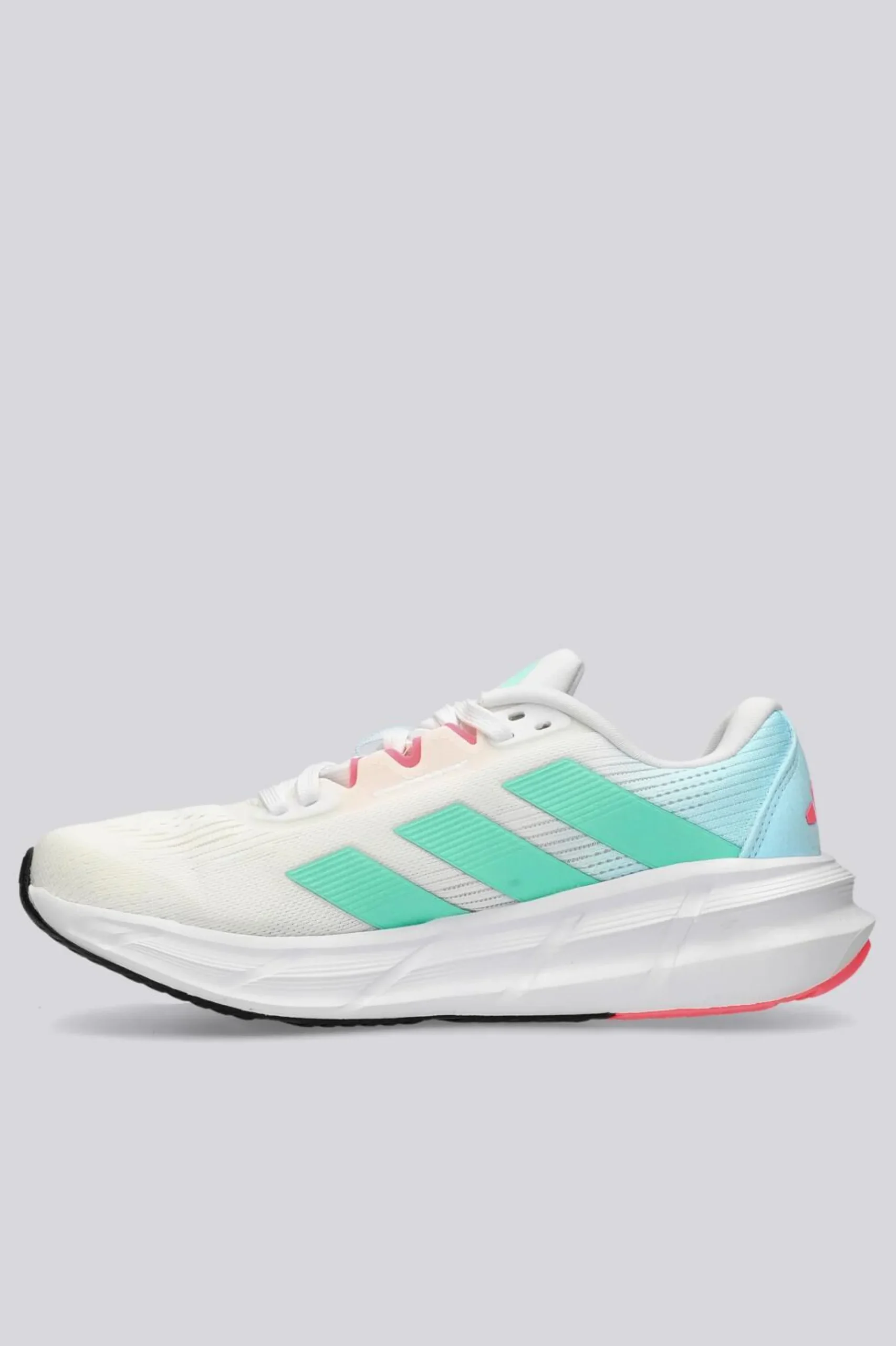 adidas Questar 3