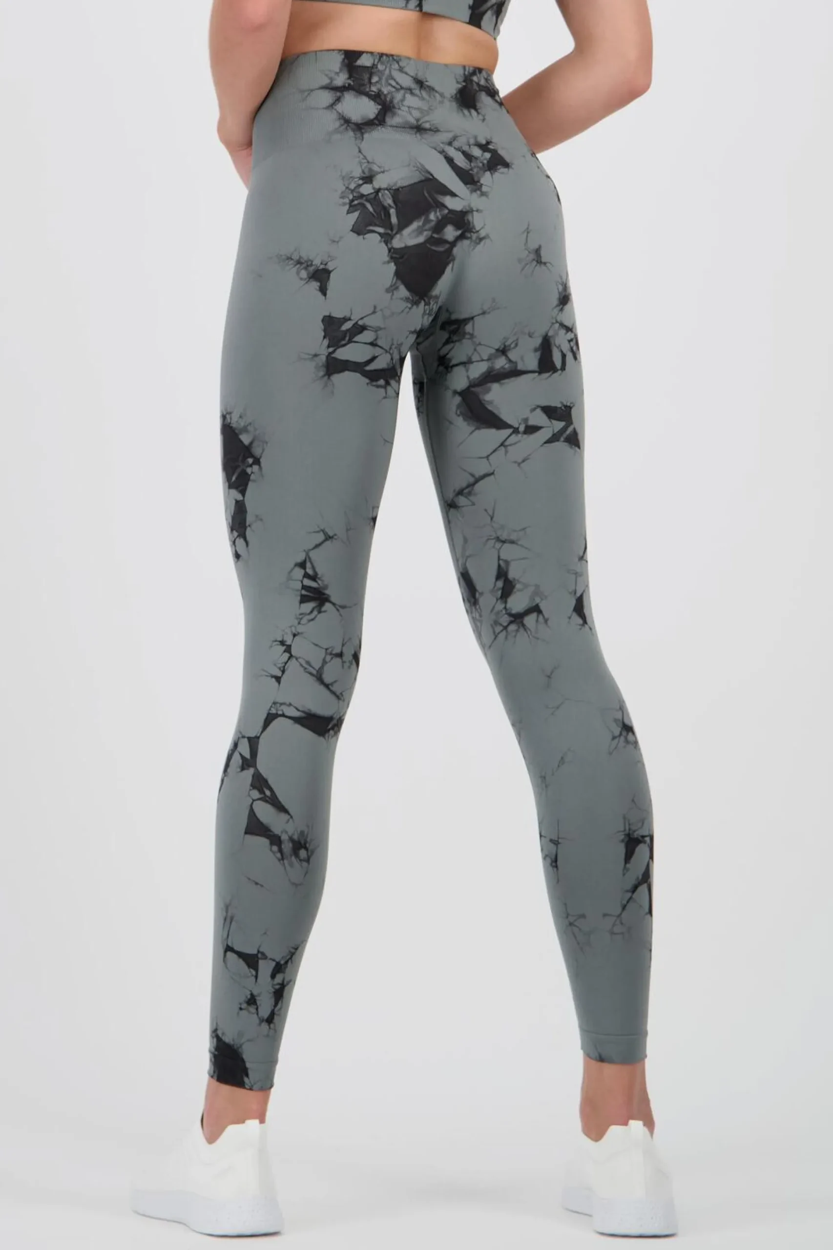 Athlecia Theresa
