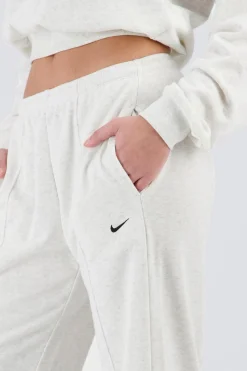 Calças Largas Nike