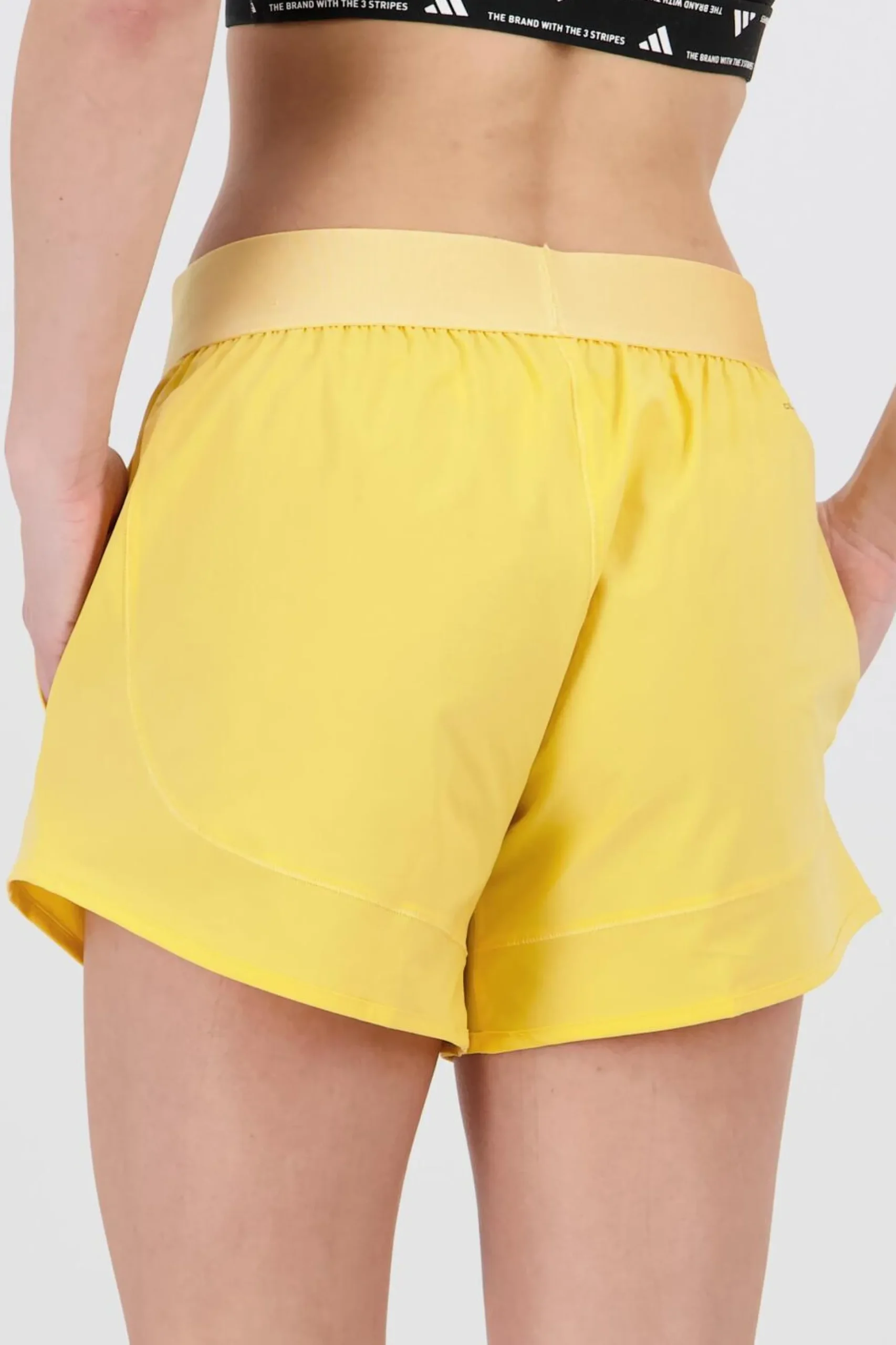 Calções adidas