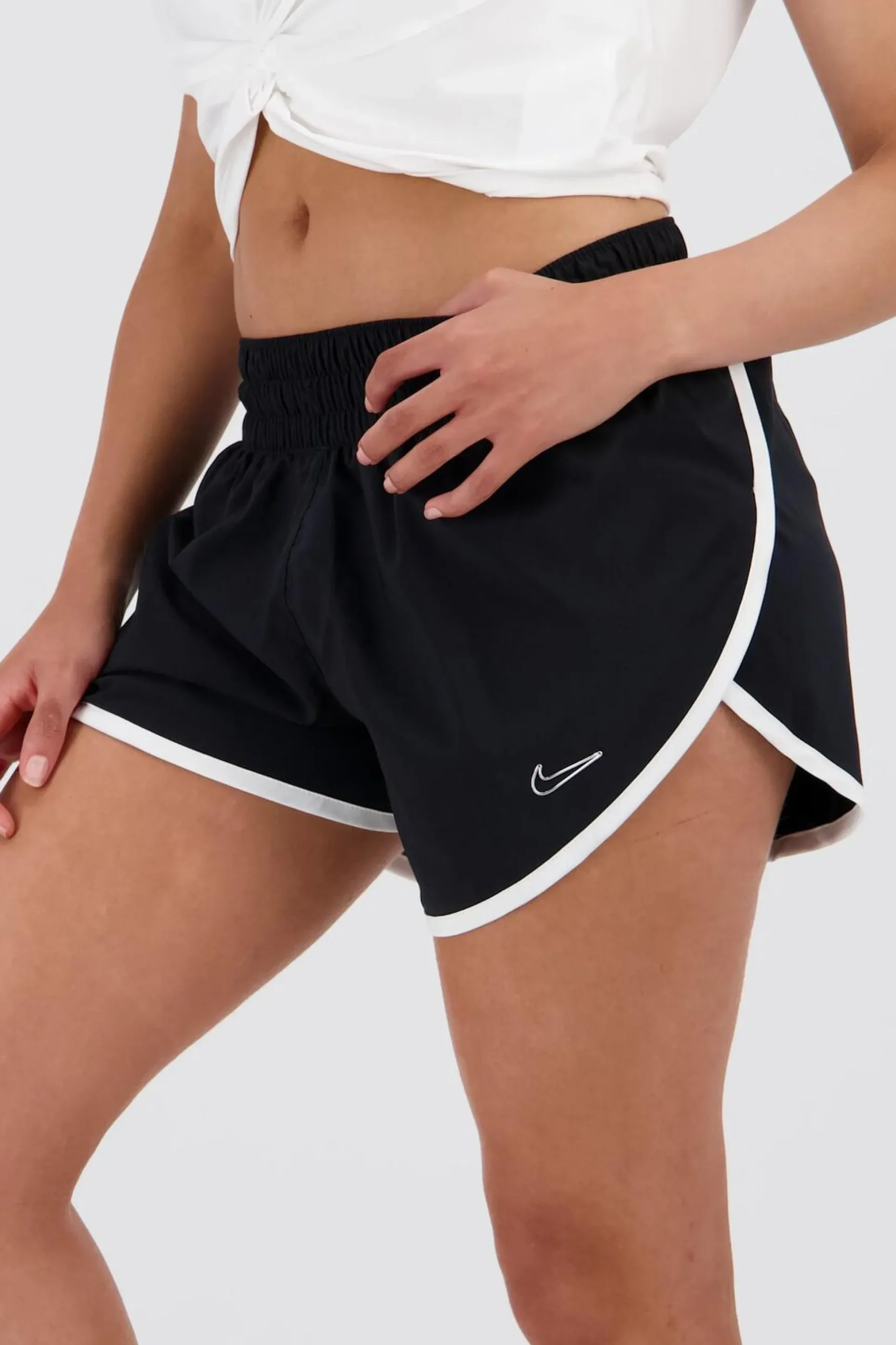 Calções Nike