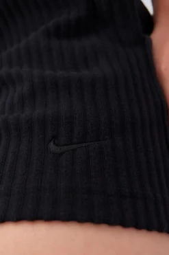 Calções Nike