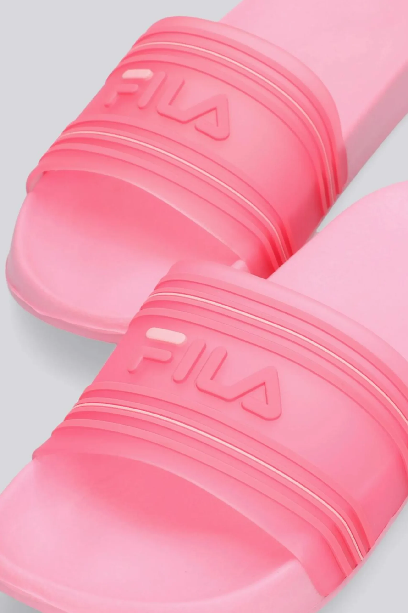 Fila Snug