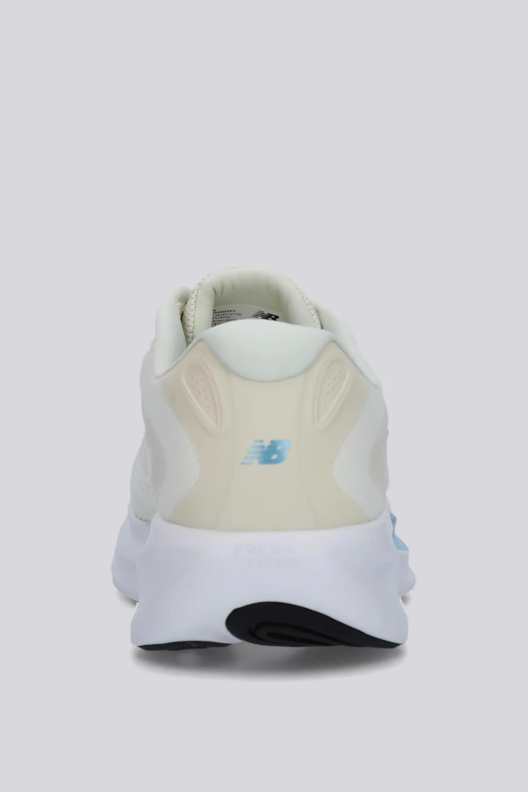 New Balance 680 V9