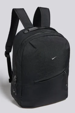 Nike Aura
