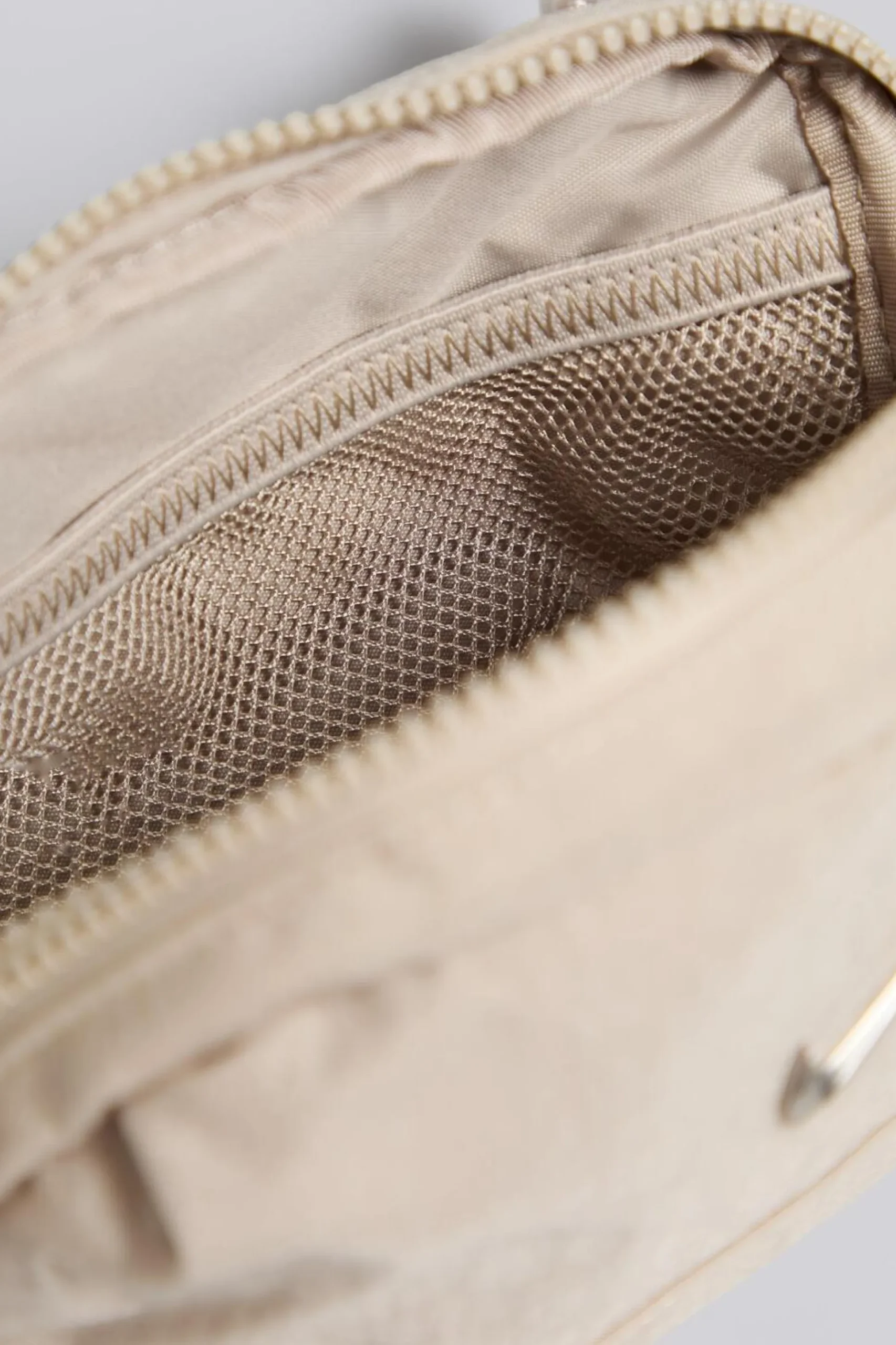 Nike Aura