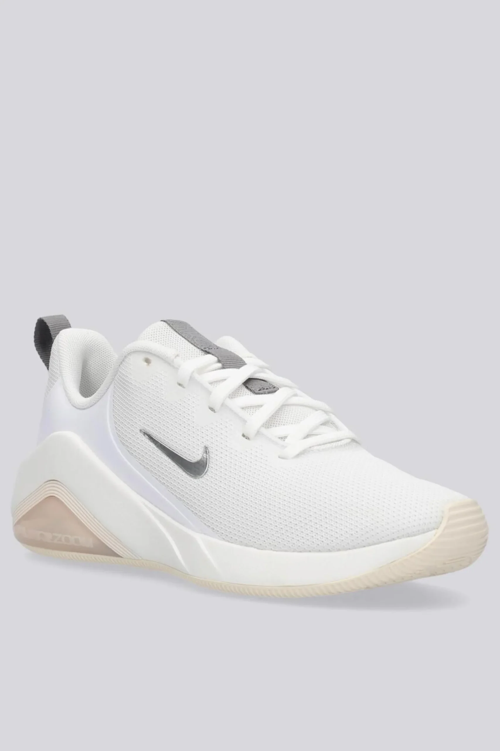 Nike Bella 7