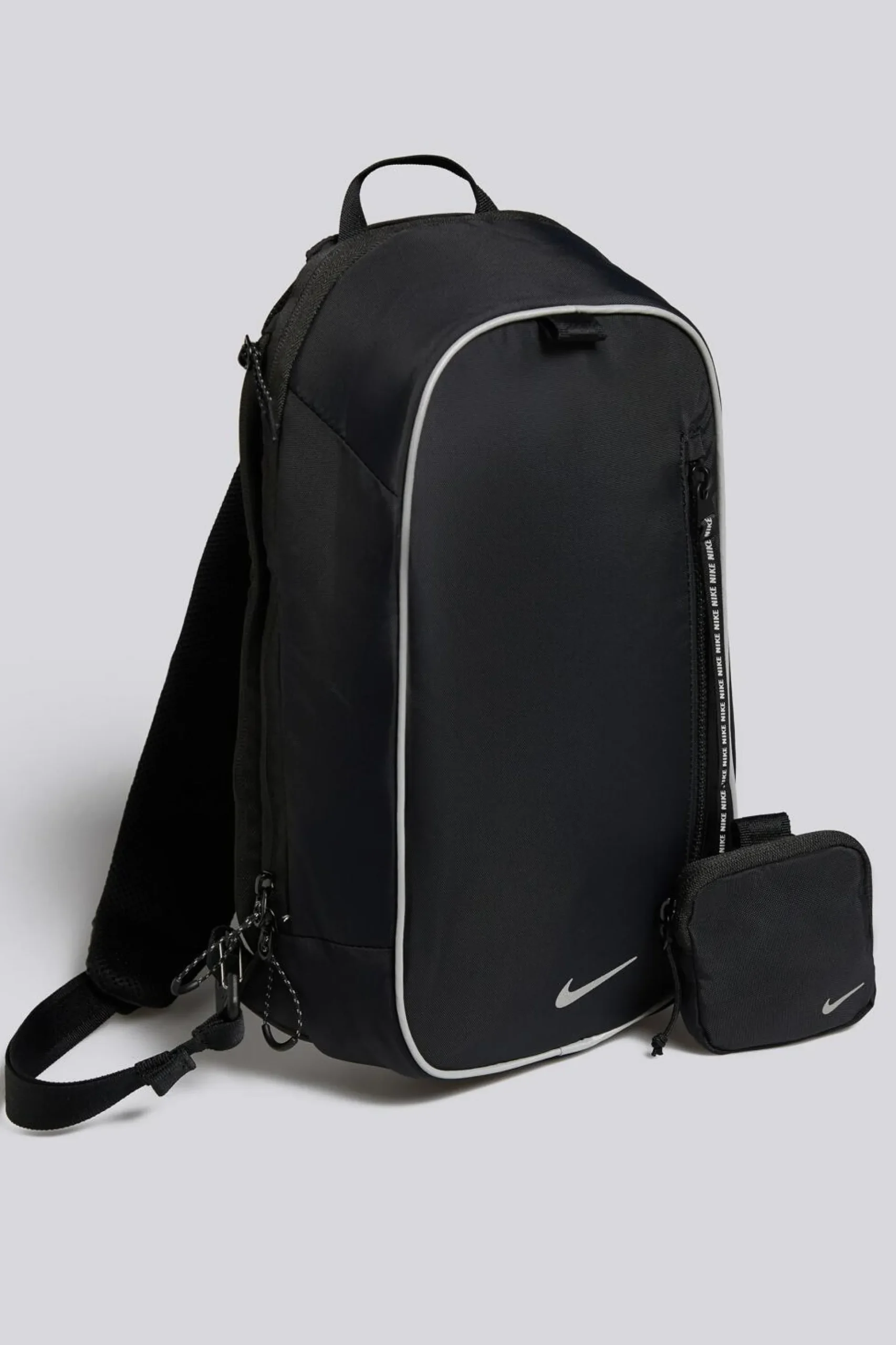Nike Commute
