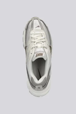 Nike Initiator