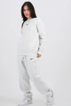Nike Phoenix