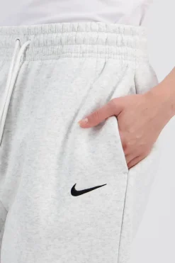 Nike Phoenix