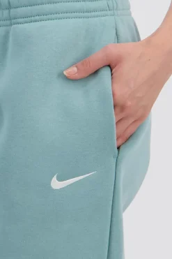 Nike Phoenix