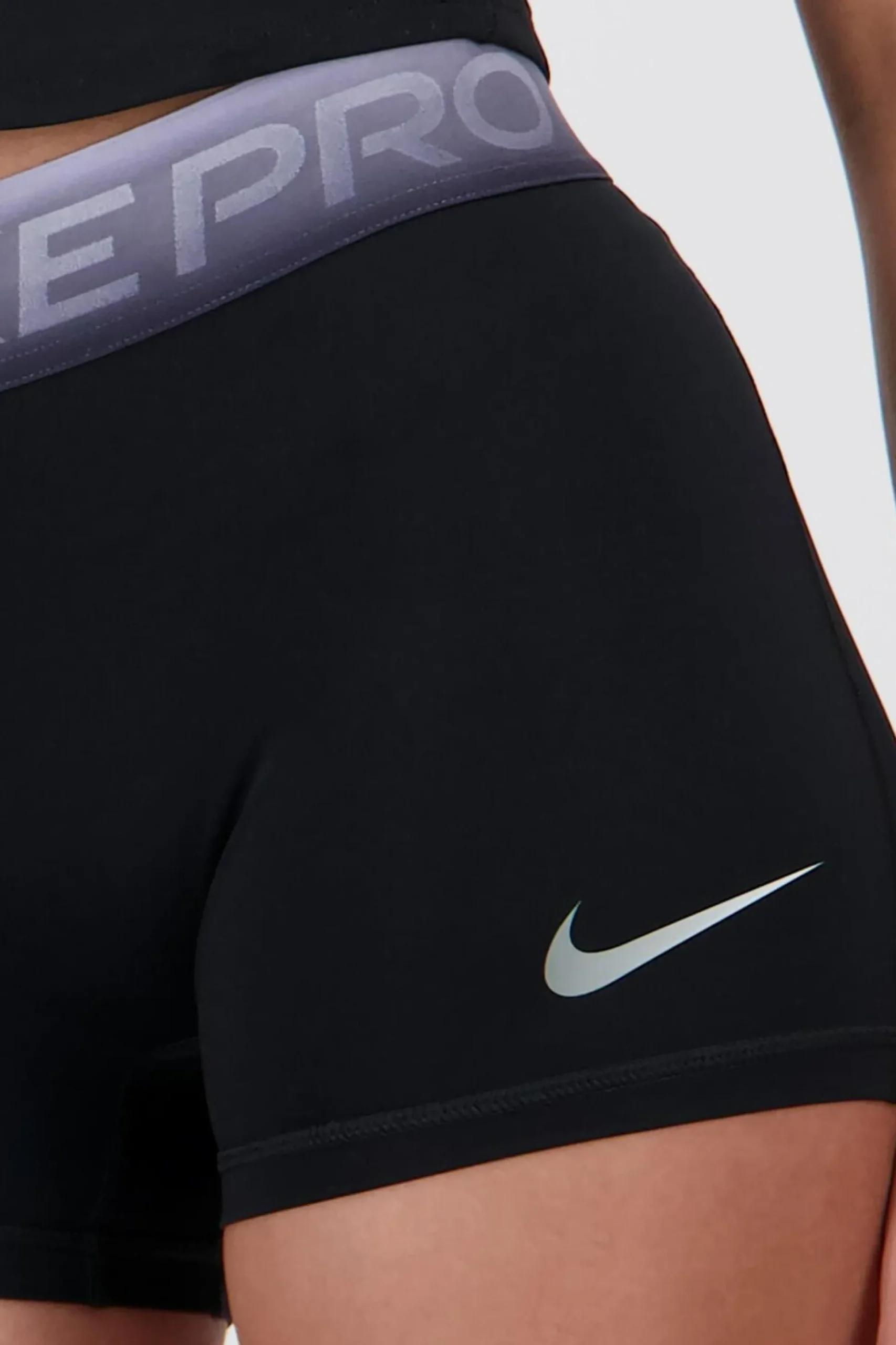 Nike Pro