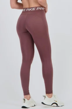 Nike Pro