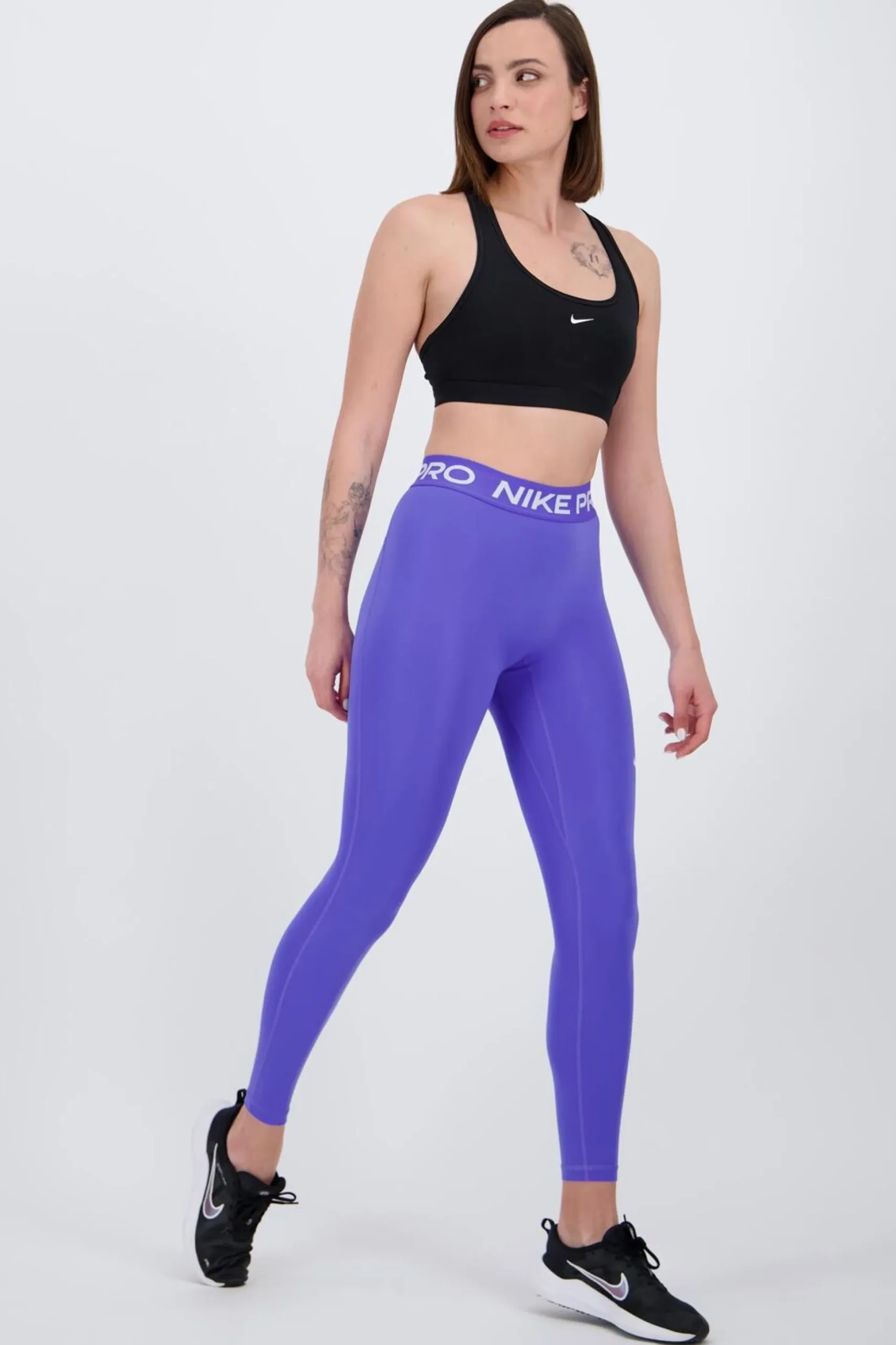 Nike Pro