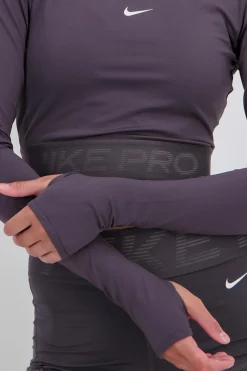Nike Pro