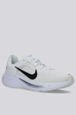 Nike Quest 7
