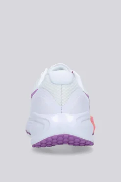 Nike Revolution 8