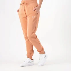 Nike Small Logo