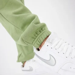 Nike Swoosh