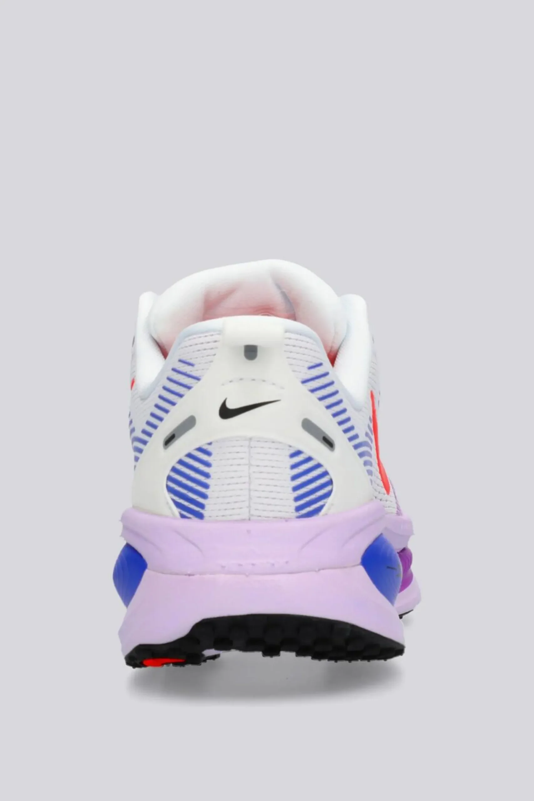 Nike Vomero 18