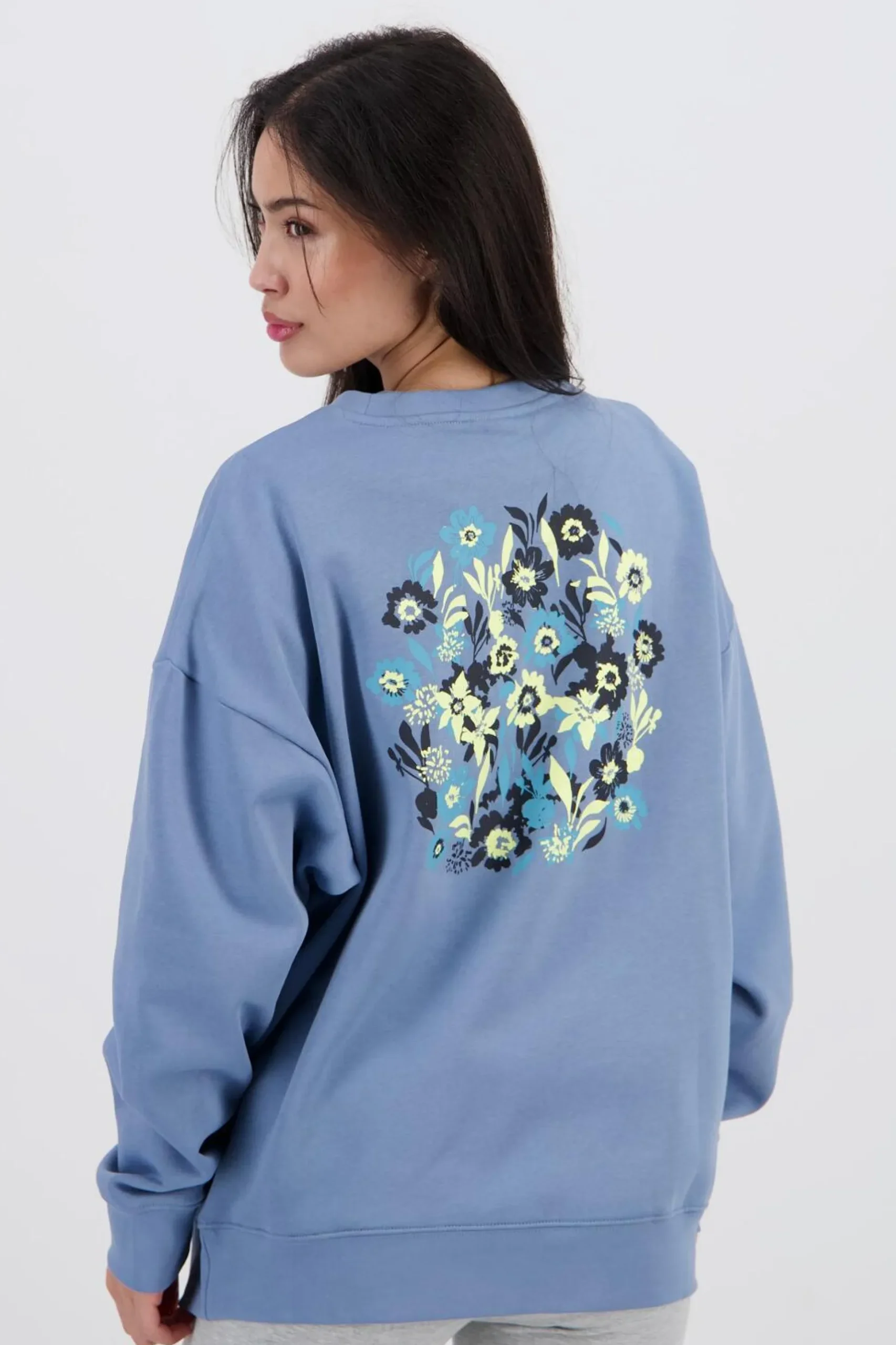 Puma Ess