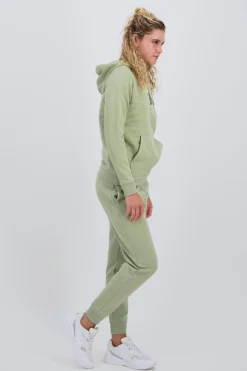 Puma Ess