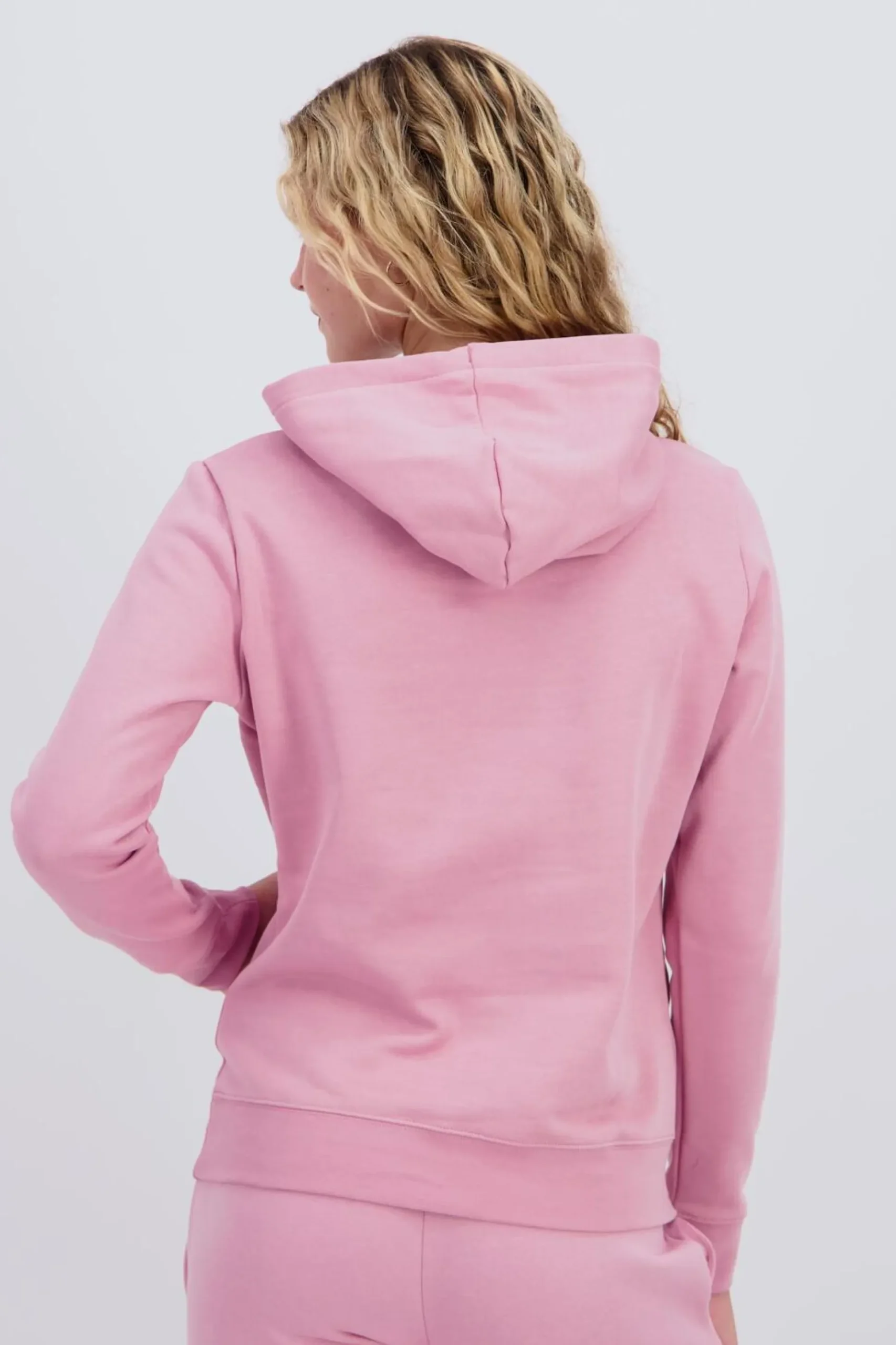 Puma Ess