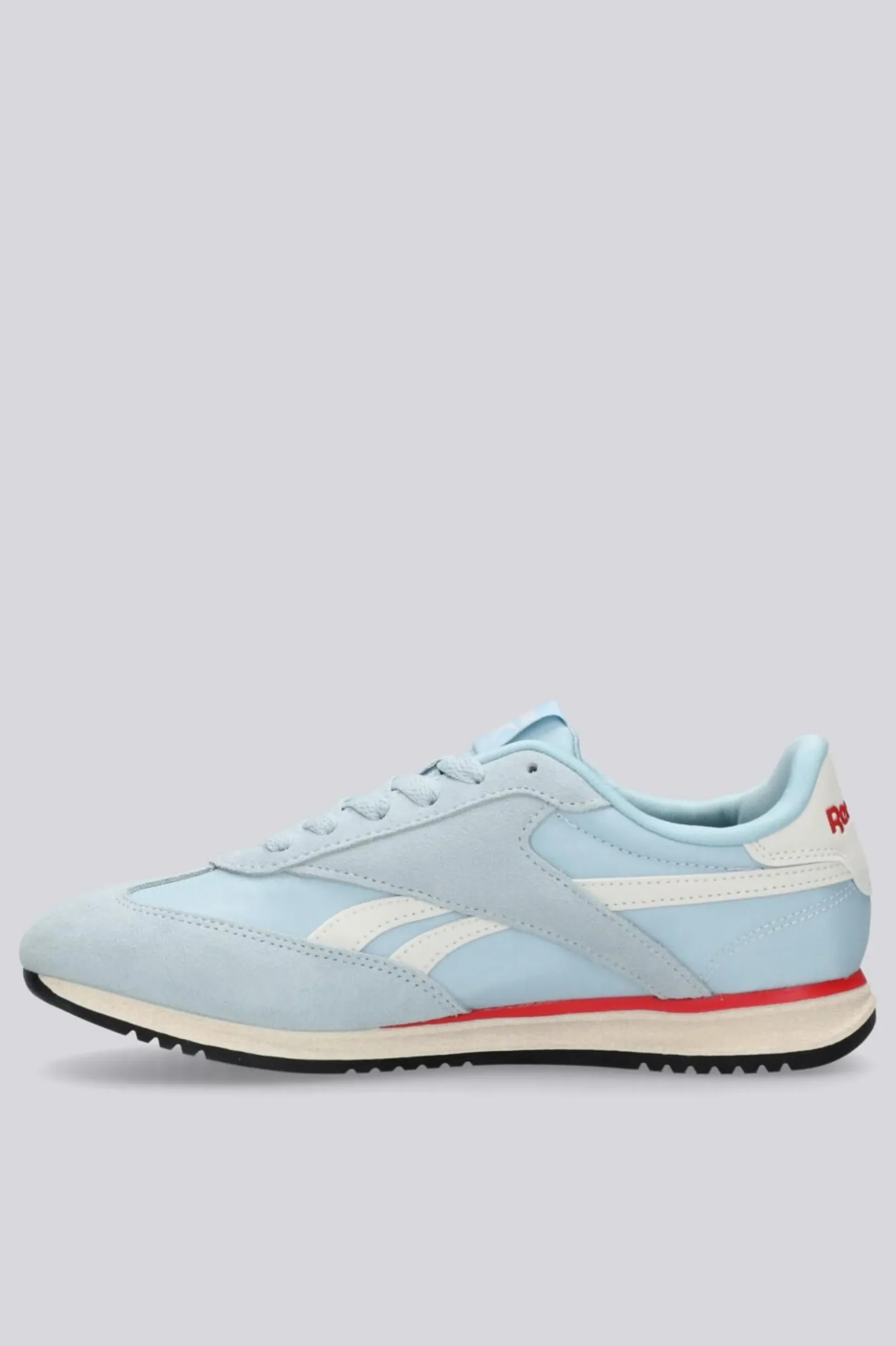 Reebok World 70