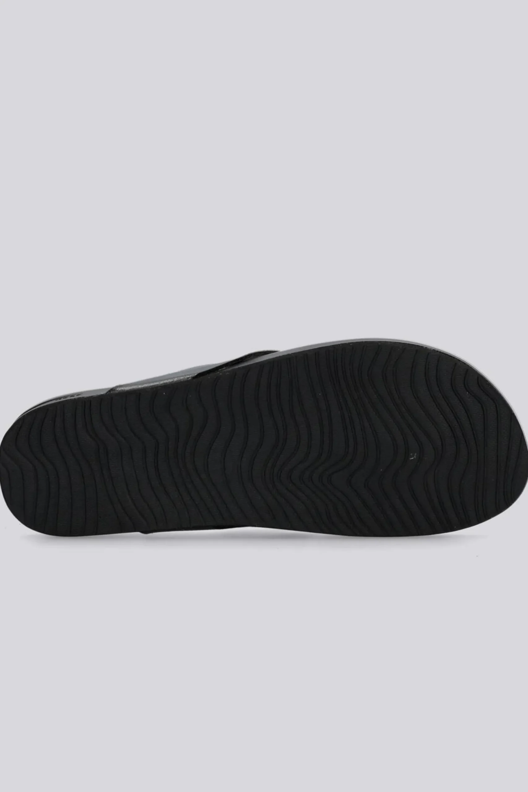 Reef Cushion Court