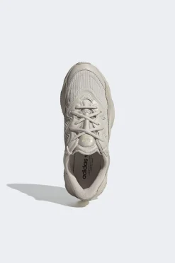 Sapatos Ozweego adidas