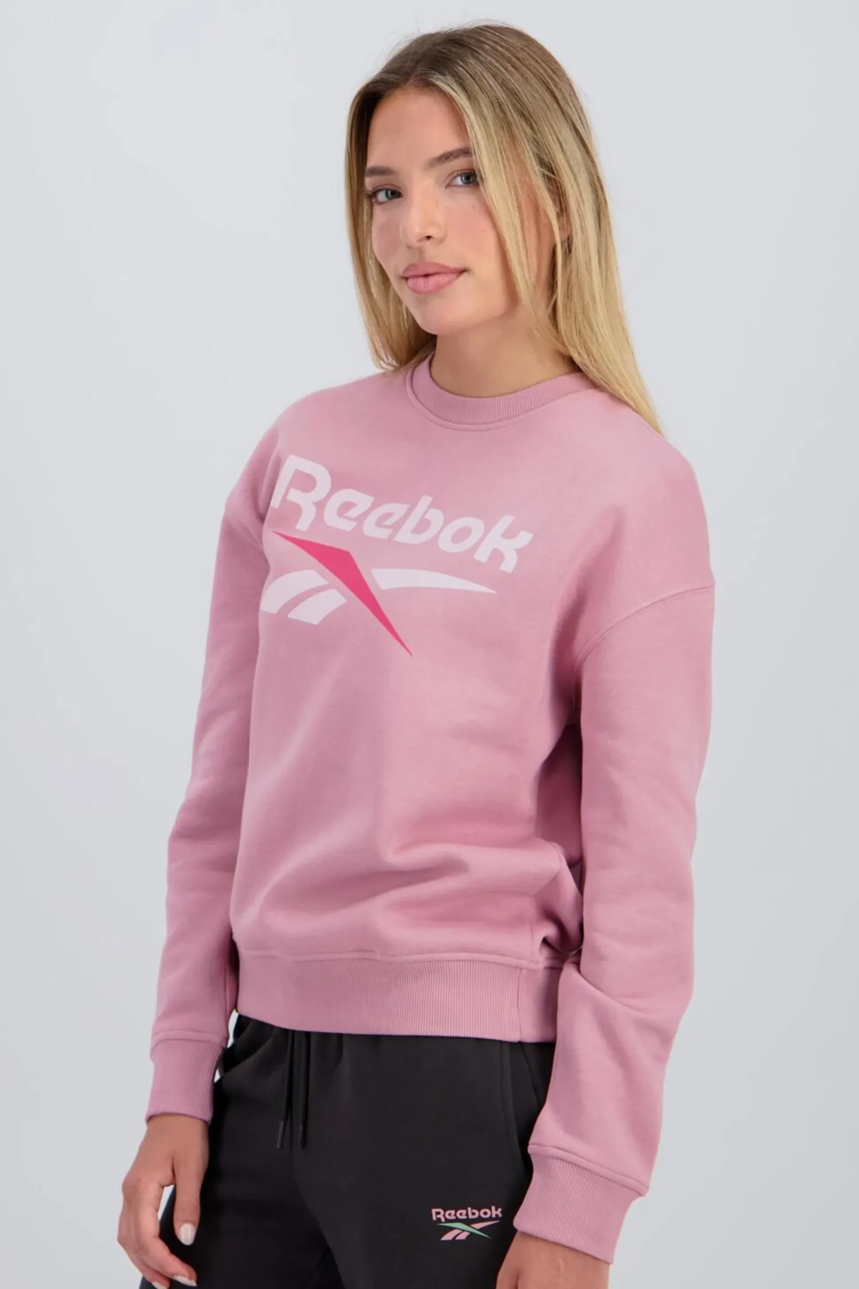 Sweat Reebok