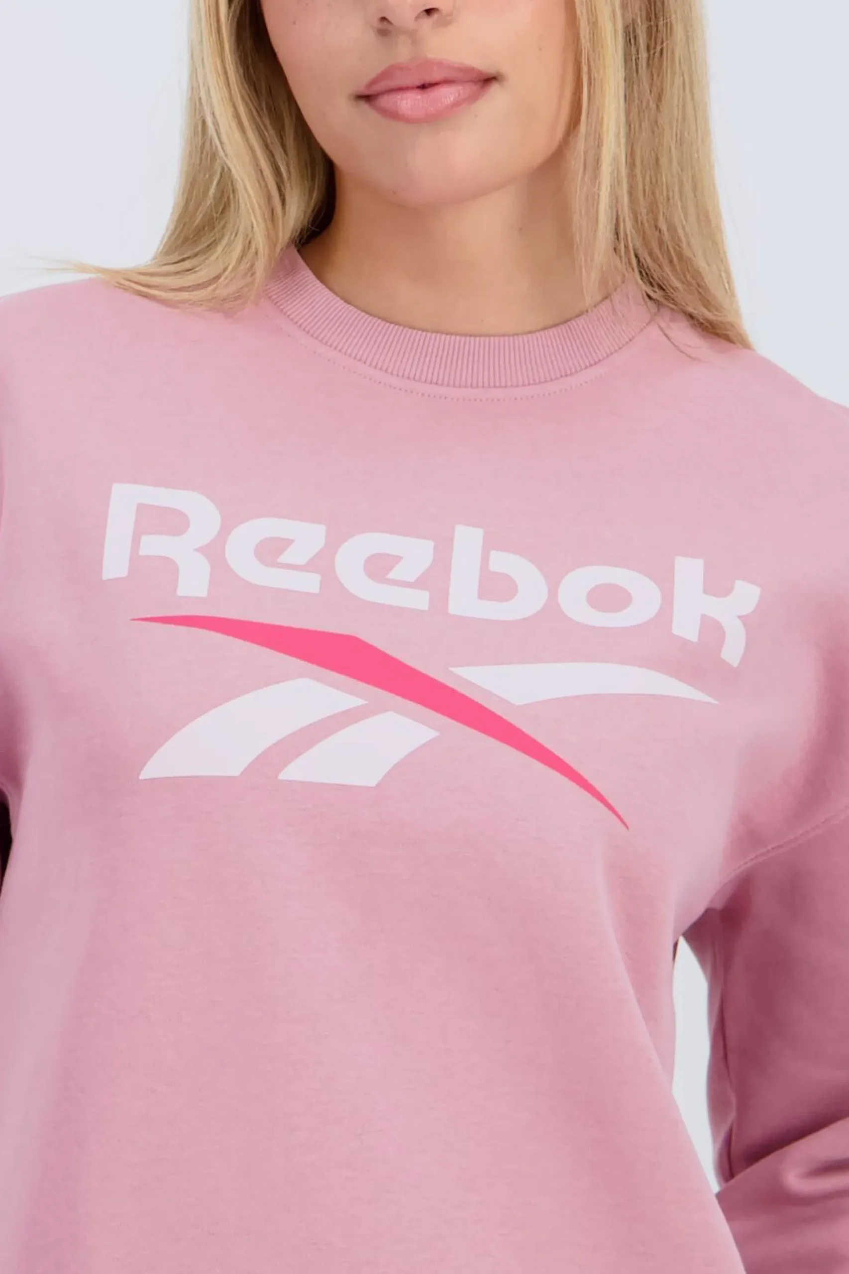 Sweat Reebok