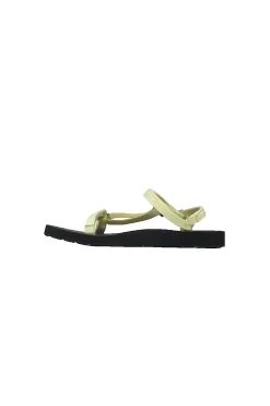 Teva Universal