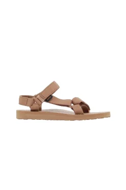 Teva Universal