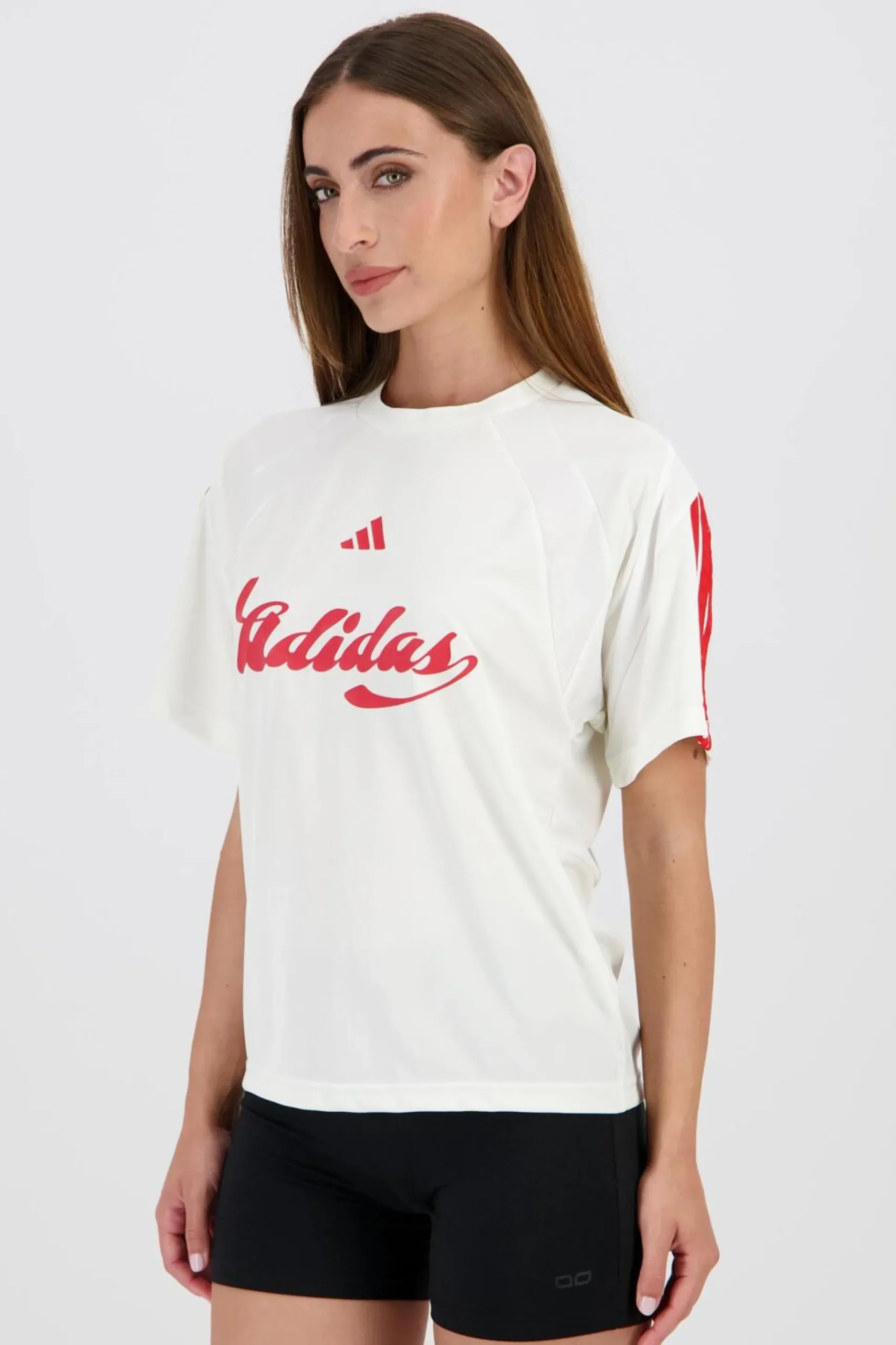 T-shirt adidas