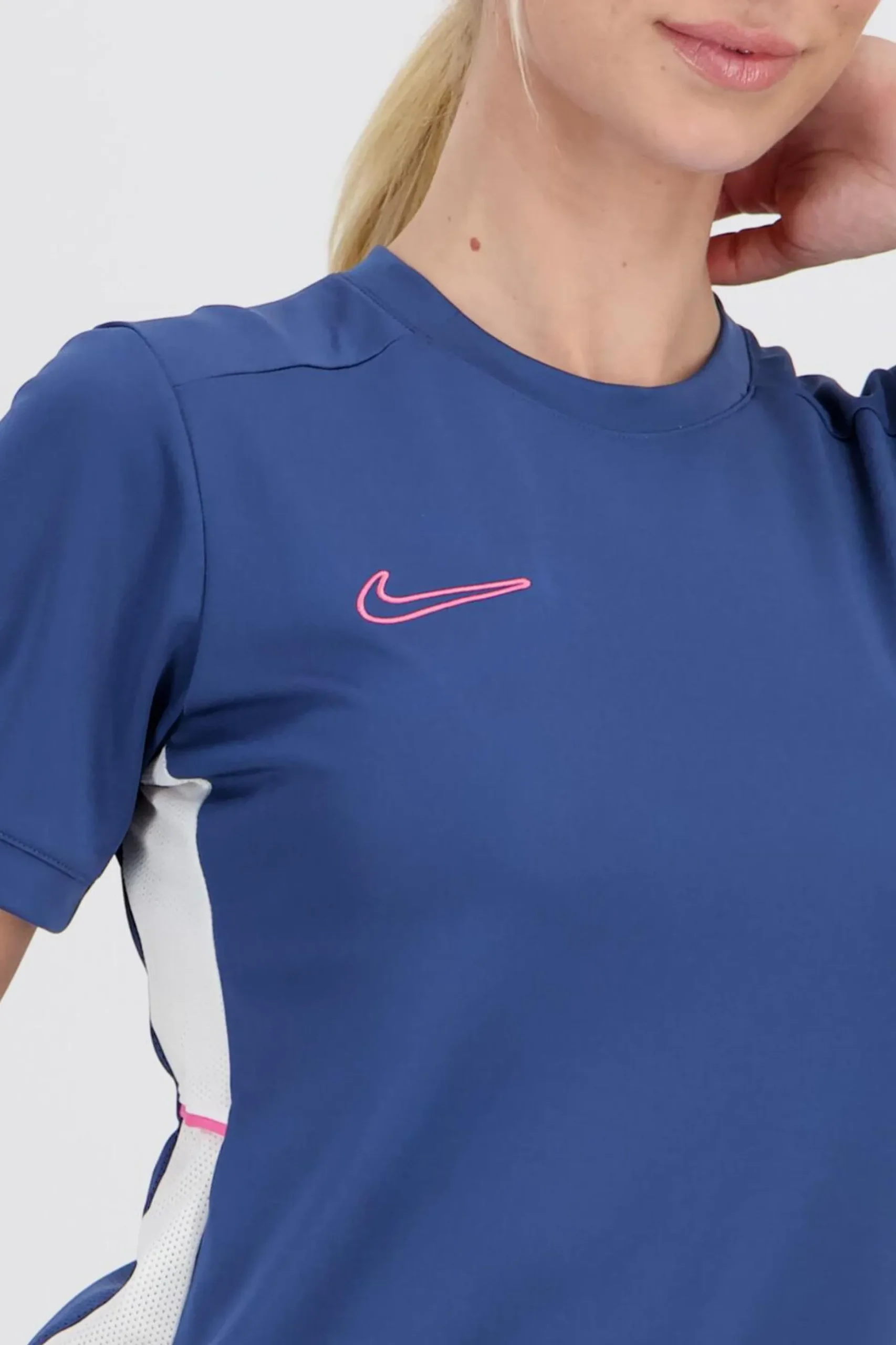 T-shirt Nike Academy 25
